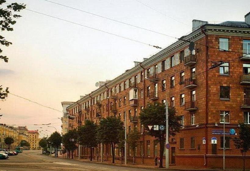 پانسیون Guest House On Victory Square