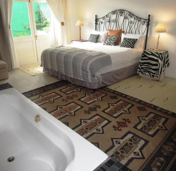 پانسیون Norfolk Guest House