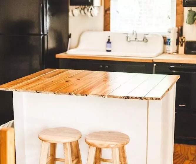 Retkeilymaja Swamp Rabbit Inn Travelers Rest