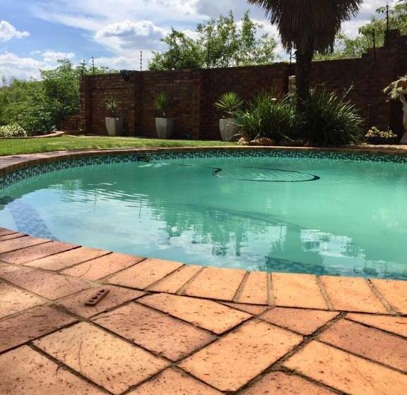 Пансион Map's View Guesthouse