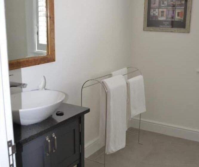 펜션 Oceans Drift Guest House Adults Only