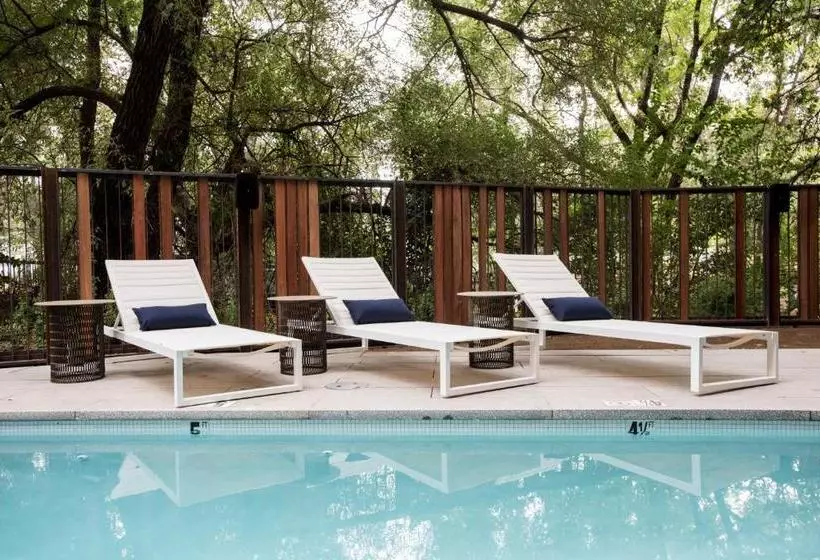 Hotelli Harmon Guest House