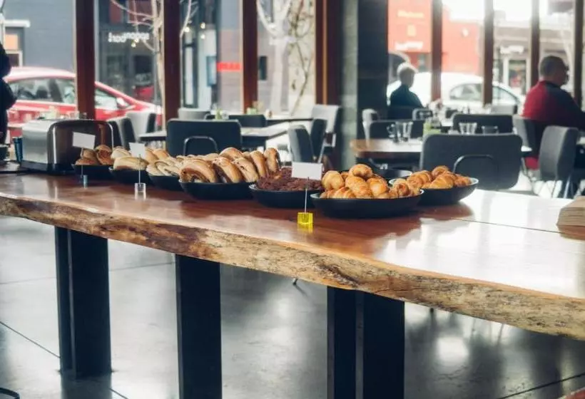 Hotelli Harmon Guest House