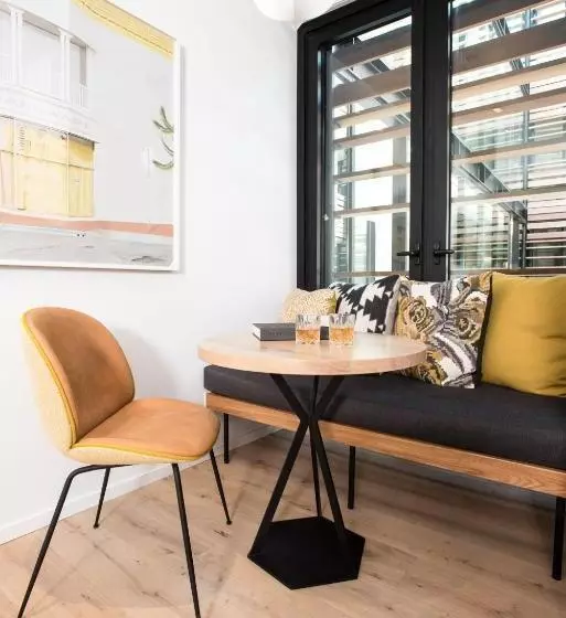 Hotelli Harmon Guest House