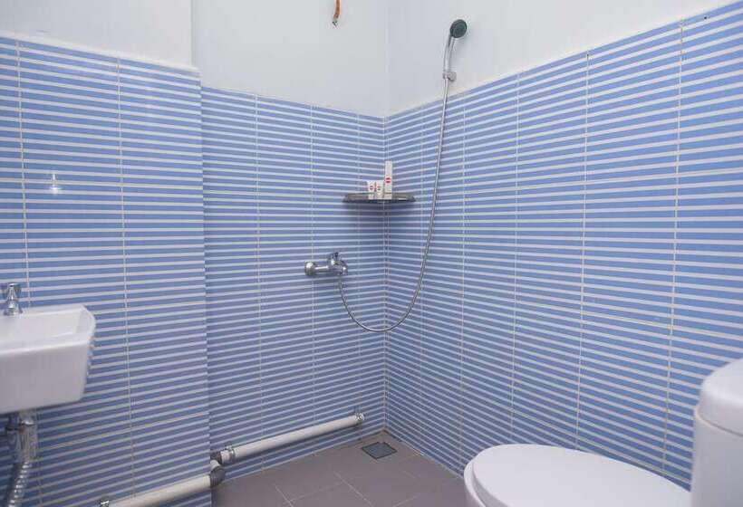 Oyo 632 Hotel Mulana