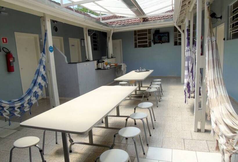 Pensió A Pousada Pindamonhangaba