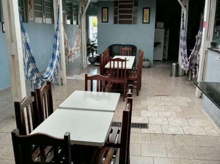 Pensió A Pousada Pindamonhangaba