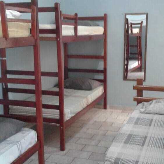 Pensió A Pousada Pindamonhangaba