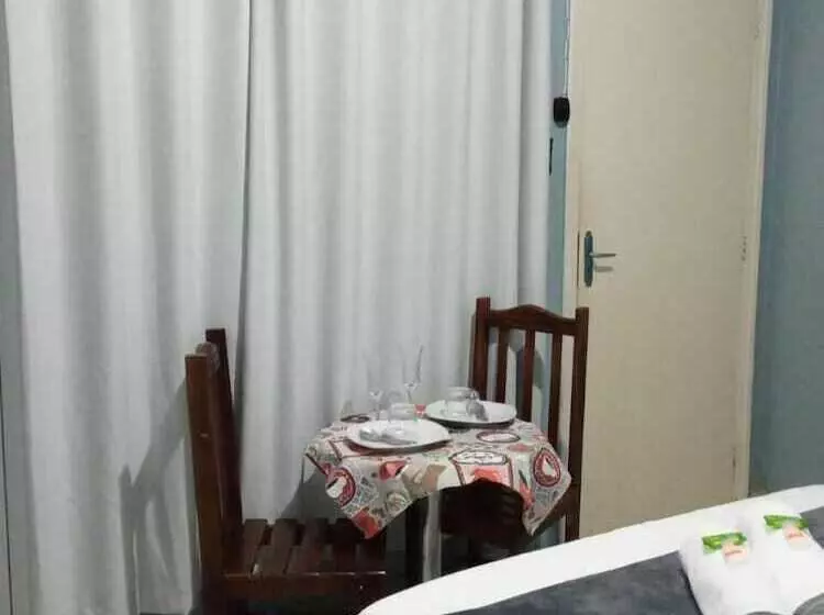 ペンション A Pousada Pindamonhangaba