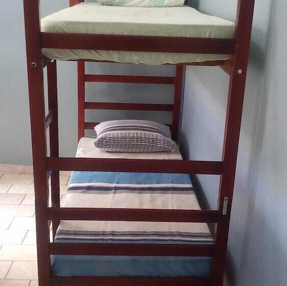 Pensió A Pousada Pindamonhangaba