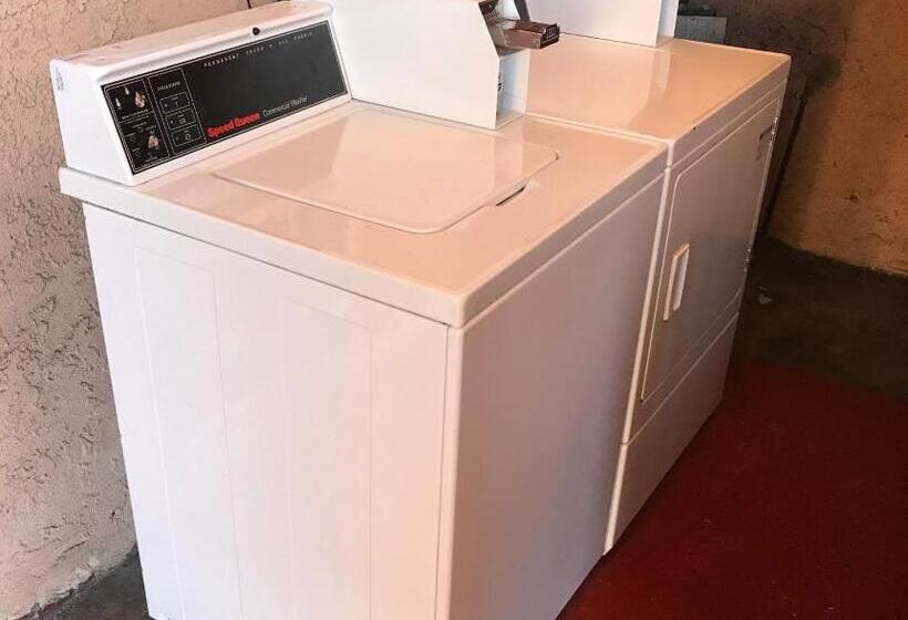 مُتل Best Inn Rosemead