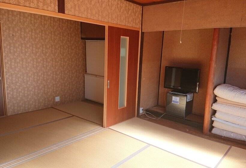 פנסיון Guesthouse Kumano