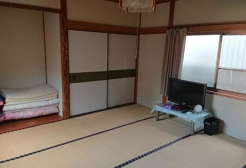 Majatalo Guesthouse Kumano