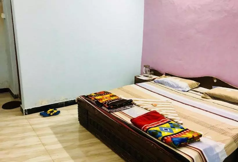 ホテル Divekar Aamrai   A Farmhouse In The Arms Of Kokan