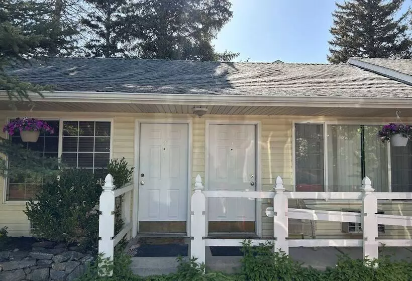 Motelli Columbine Inn