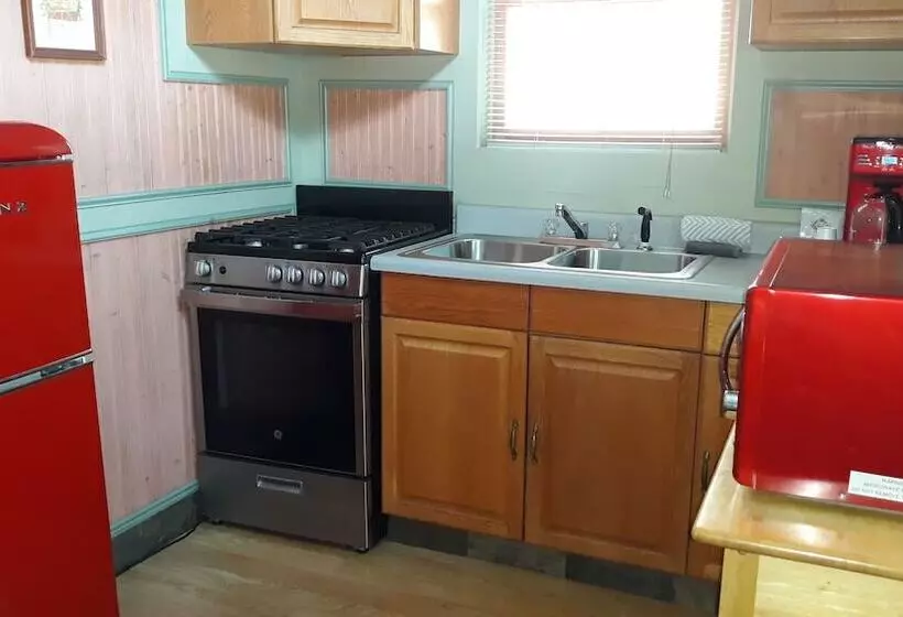 Motelli Columbine Inn