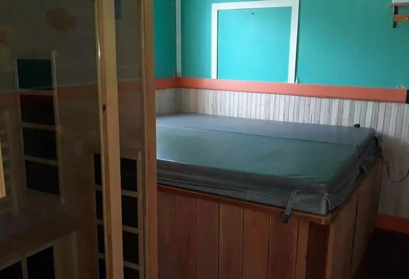 Motelli Columbine Inn