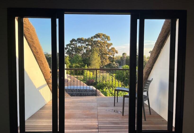 膳宿费 Acara Guesthouse & Cottages