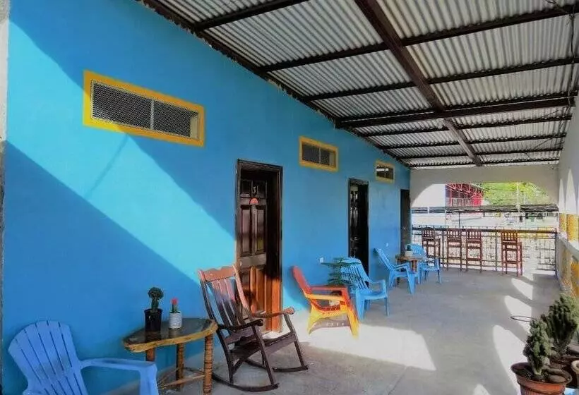 Majatalo Hostal Siero