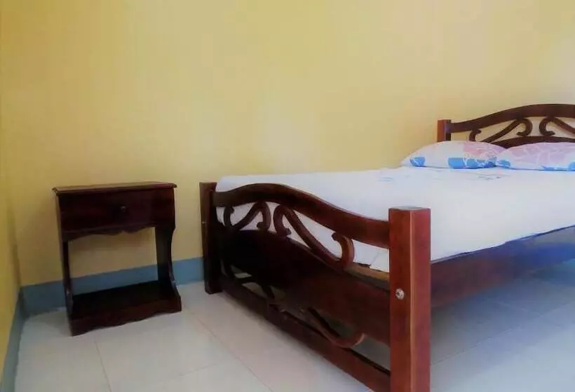 Majatalo Hostal Siero