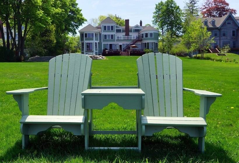 הוסטל Saltair Inn Waterfront B&b