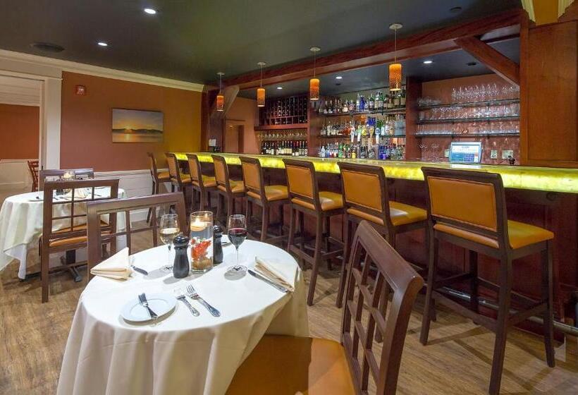 فندق صغير The New London Inn