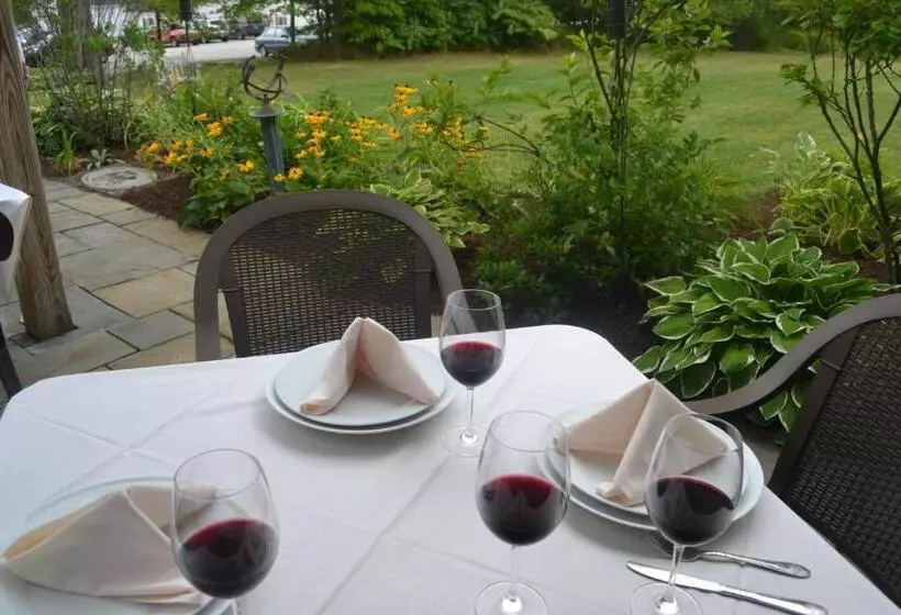 Retkeilymaja The New London Inn