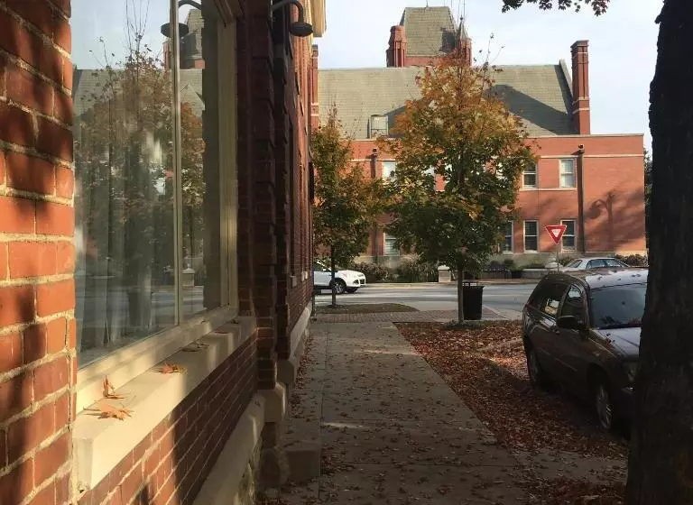 ベッドアンドブレックファースト Talbott Tavern And Inn