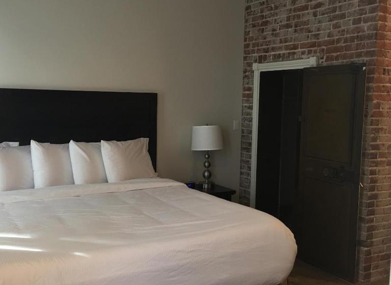 צימר Talbott Tavern And Inn