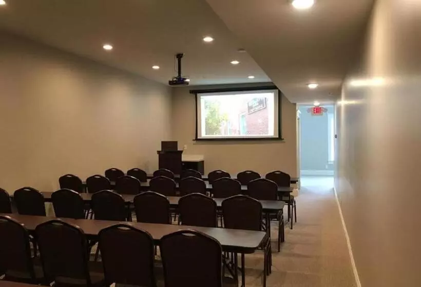 ベッドアンドブレックファースト Talbott Tavern And Inn