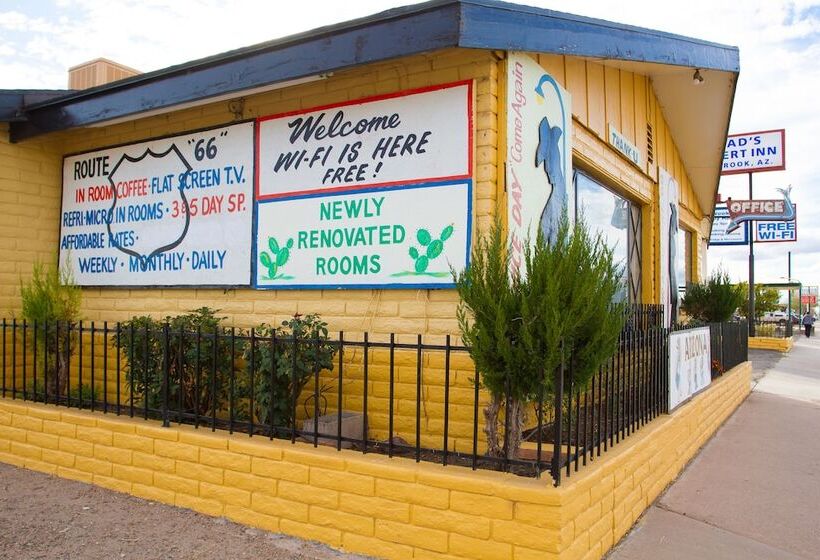 מוטל Brad's Desert Inn
