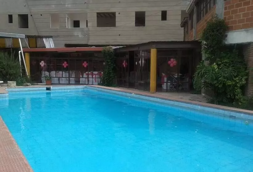 پانسیون Concordia   Hospedaje