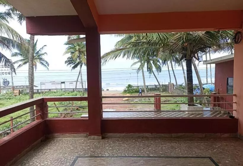 Majatalo Leon Hide Out Guest House