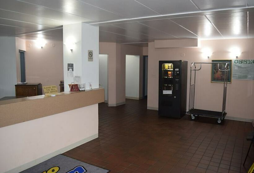 モーテル Osseo Inn