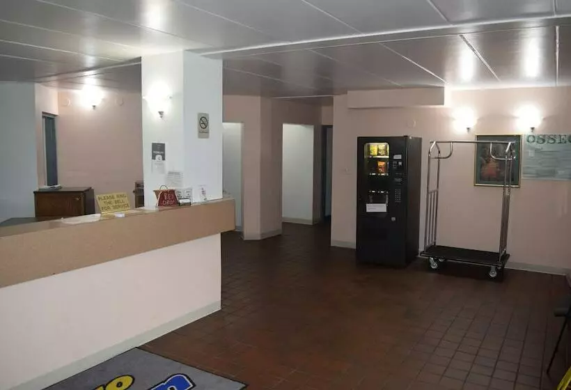 モーテル Osseo Inn