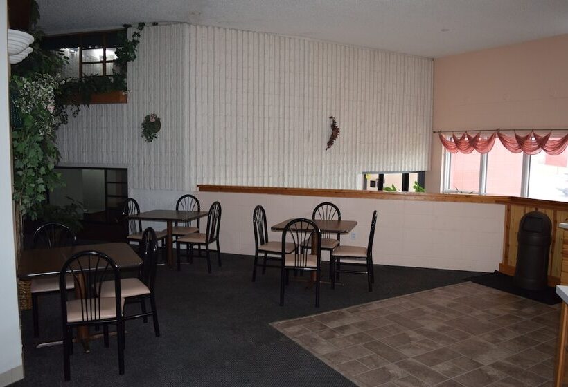 モーテル Osseo Inn