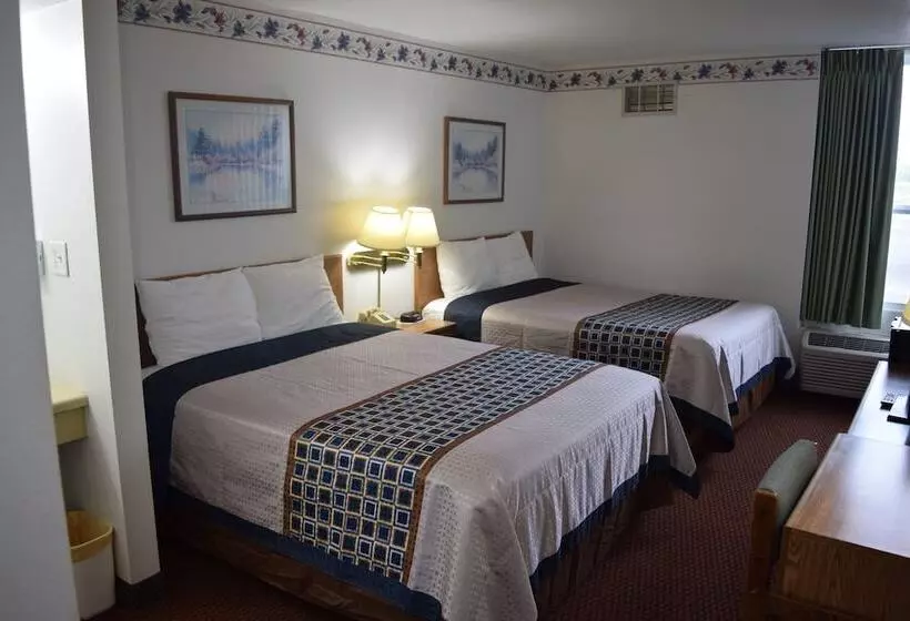 モーテル Osseo Inn