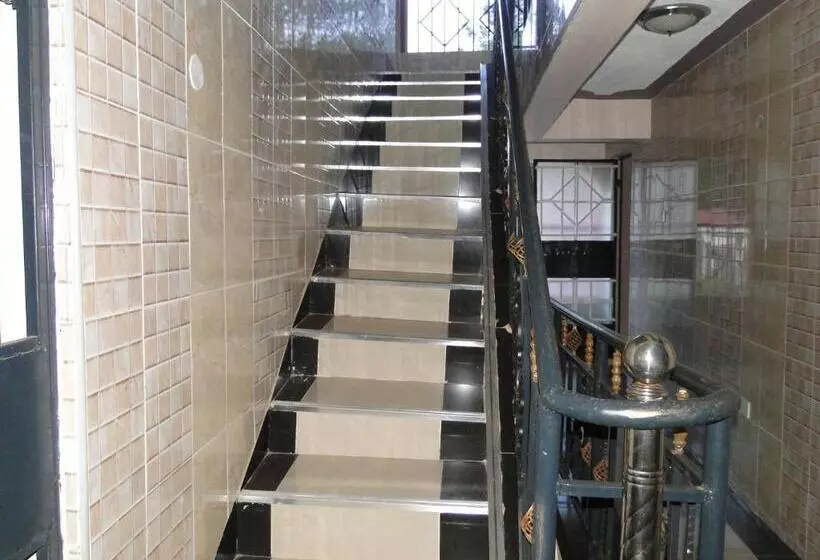 پانسیون Easy Sleep Guesthouse