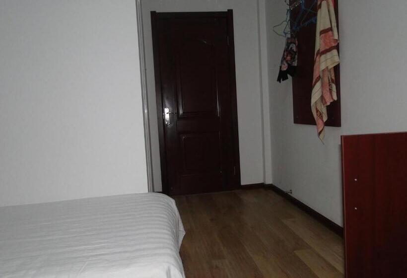 پانسیون Easy Sleep Guesthouse