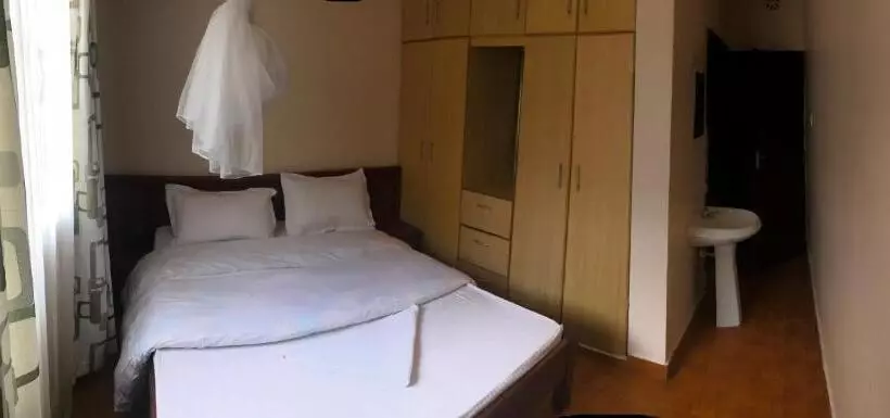 پانسیون Easy Sleep Guesthouse