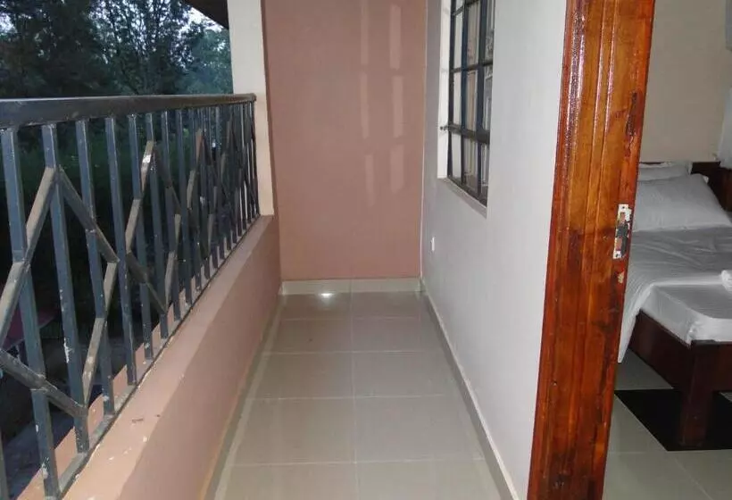 پانسیون Easy Sleep Guesthouse