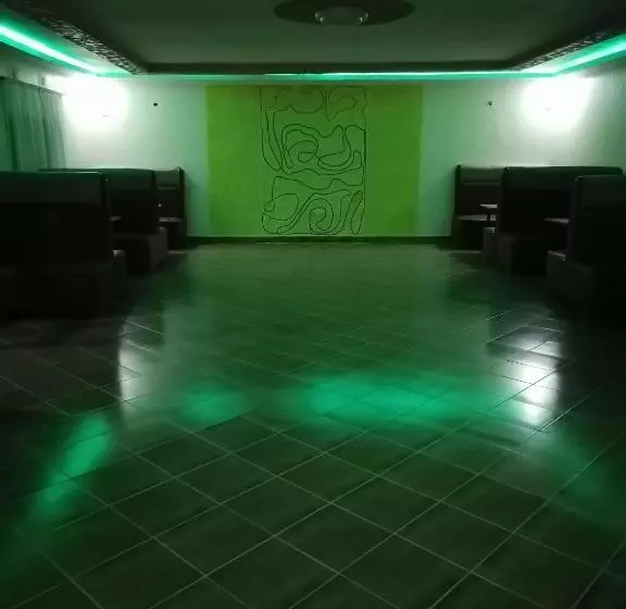 پانسیون Easy Sleep Guesthouse