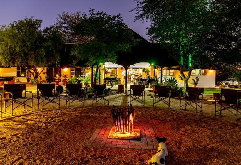 پانسیون Lion's Den Guesthouse