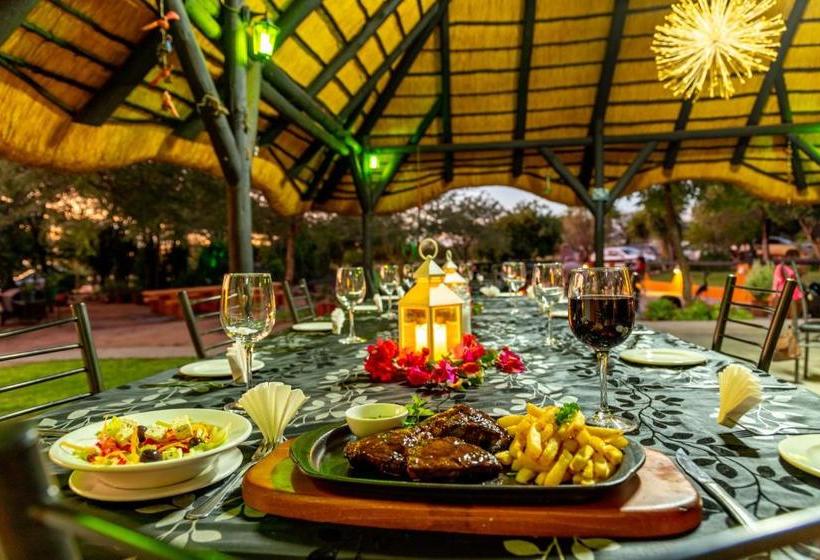 پانسیون Lion's Den Guesthouse