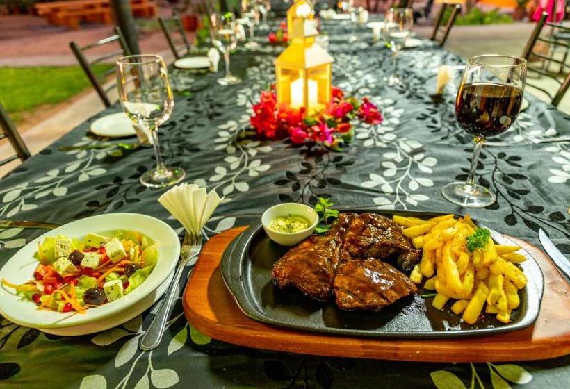 پانسیون Lion's Den Guesthouse