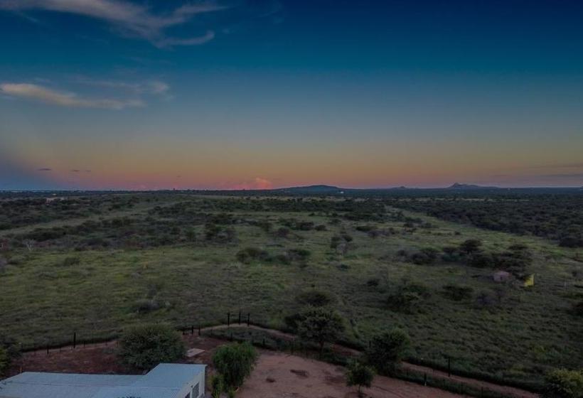 پانسیون Lion's Den Guesthouse