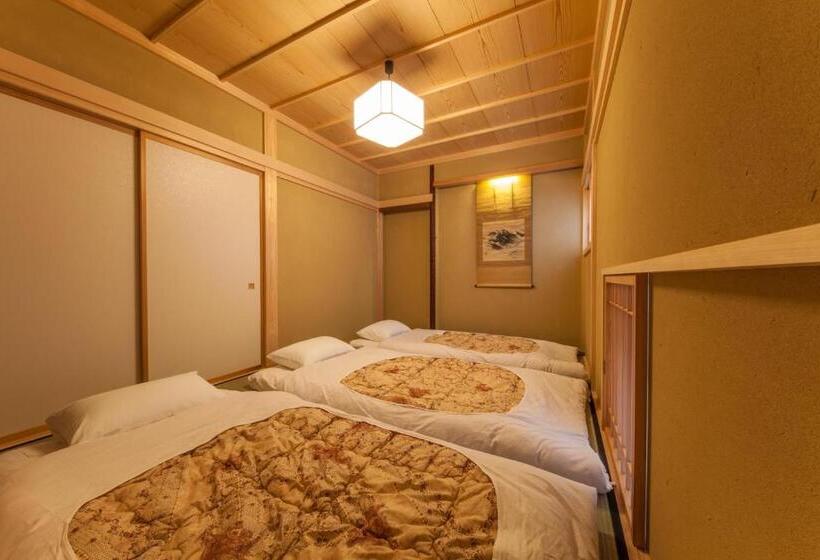 פנסיון Cup Of Tea