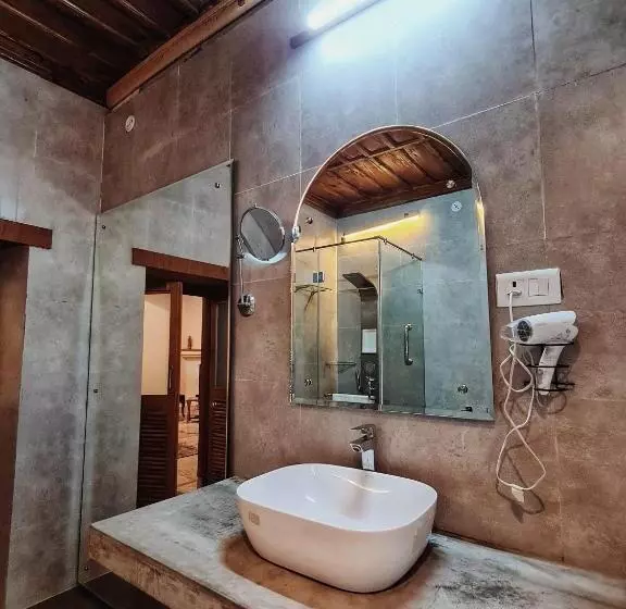Pension  Deodar Homestay