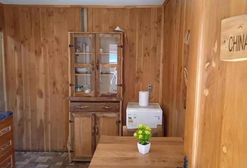 ペンション Hostal Mahuida