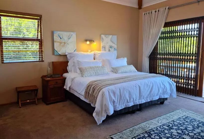 Majatalo Kaya Cabhozi At 306 On Heightsroad